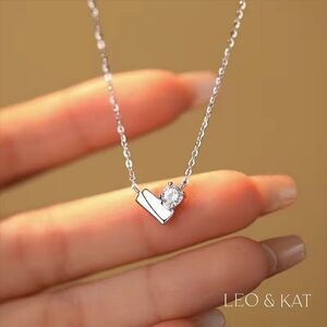 Contemporary Heart Pendant Necklace. 925 Sterling Silver. #1094